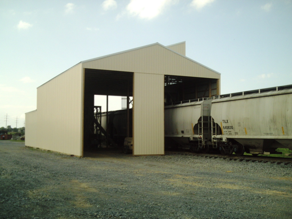 22' high opening for railcar access