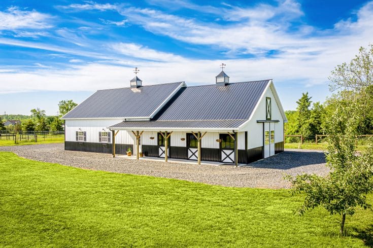 Horse Barn/Garage in Furlong, PA